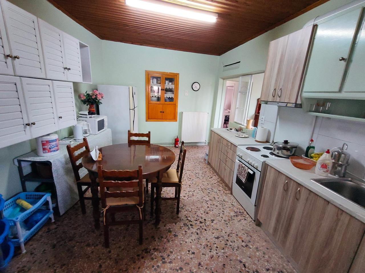 Appartement Vintage House With A Fantastic View à Mavrommátion Extérieur photo